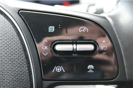 Hyundai IONIQ 5 73 kWh 218pk Style Automaat | Climate | Camera | Keyless | Full Led | Navigatie | 19" Lichtmetaal | Adaptieve Cruisecontrol