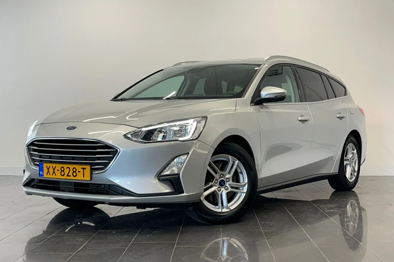 Ford FOCUS Wagon 1.0 EcoBoost Trend Edition Business | Getint glas | Trekhaak |