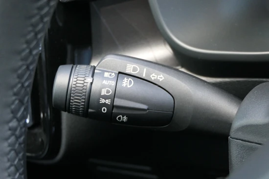 Volvo C40 Recharge Twin Ultimate 408 pk | Panoramadak l 360 graden camera l AWD l Elek.stoelen