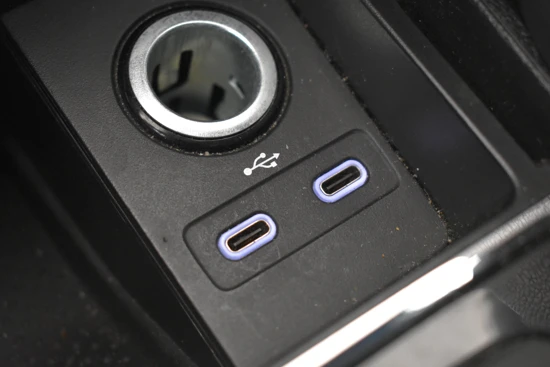 Škoda Karoq 1.5 TSI ACT 150pk Sportline Business | Cruise control | App connect | Navigatie | LED koplampen | Privacy glass | DAB radio | Ke