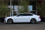 Volvo S90 T8 AWD 455pk Ultimate Dark | Luchtvering | Harman/Kardon | Pilot Assist | Schuifdak | Memory Seats | 20" velgen