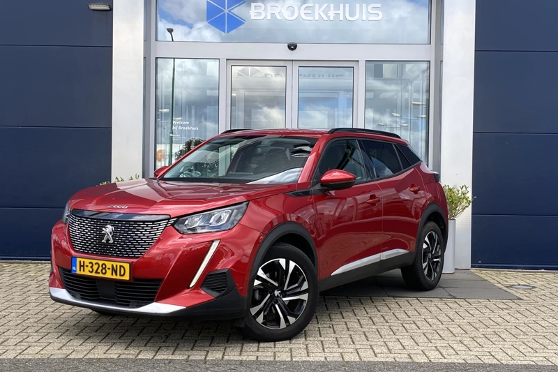 Peugeot 2008 1.2 130 pk Allure