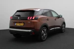 Peugeot 3008 1.2 130 pk Allure | Leder | Stoelverwarming | 18'' Lichtmetaal | Getint glas | Chroom | Navigatie | C