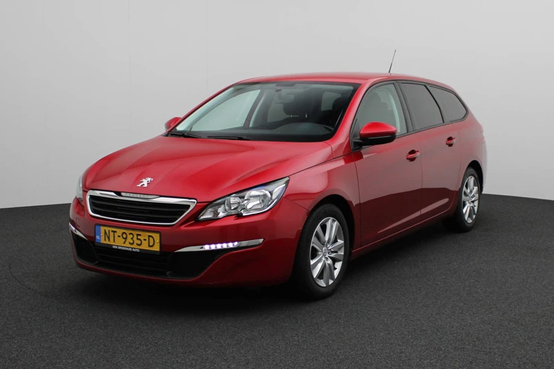 Peugeot 308 SW 1.2 110Pk | Navigatie | Cruise | Airco | 16'' Lichtmetaal | Donker glas | Led dagrij