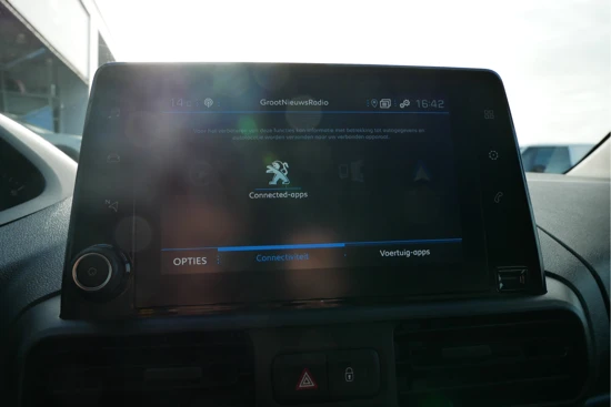 Peugeot Partner | Automaat | Camera | Navigatie | Lang | 130 pk | Trekhaak |