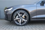 Volvo S60 B4 Plus Dark