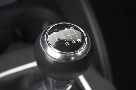 Audi A3 Sportback 1.0 TFSI 116pk Sport Edition | Cruise control | Navigatie | LED koplampen | Parkeersensoren achter | TEL.Bluetooth | D