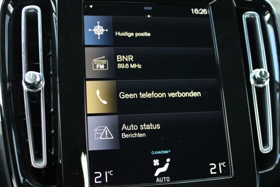 Volvo XC40 T4 Recharge Inscription Expression | Camera | Standverwarming | Keyless | Handsfree Achterklep | DAB+ | Metallic | Apple Carplay