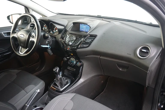 Ford Fiesta 1.0 EcoBoost Titanium | Navi | Clima | Cruise | PDC | Lichtmetaal |