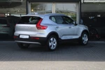 Volvo XC40 T4 Momentum | Camera | Adaptive Cruise | Veiligheidspakket | Trekhaak | Keyless | Alarm Klasse 3 |