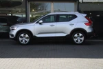 Volvo XC40 T4 Momentum | Camera | Adaptive Cruise | Veiligheidspakket | Trekhaak | Keyless | Alarm Klasse 3 |