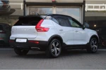 Volvo XC40 T3 R-Design | Harman/Kardon | Camera | Getint Glas | Apple Carplay & Android Auto | Parkeersensoren V+A |