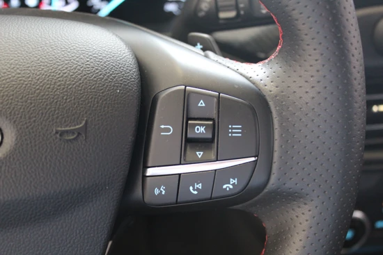 Ford Focus 1.0 EcoBoost automaat ST Line | Navigatie | Bluetooth | Parkeersensoren | LED/ DAB+