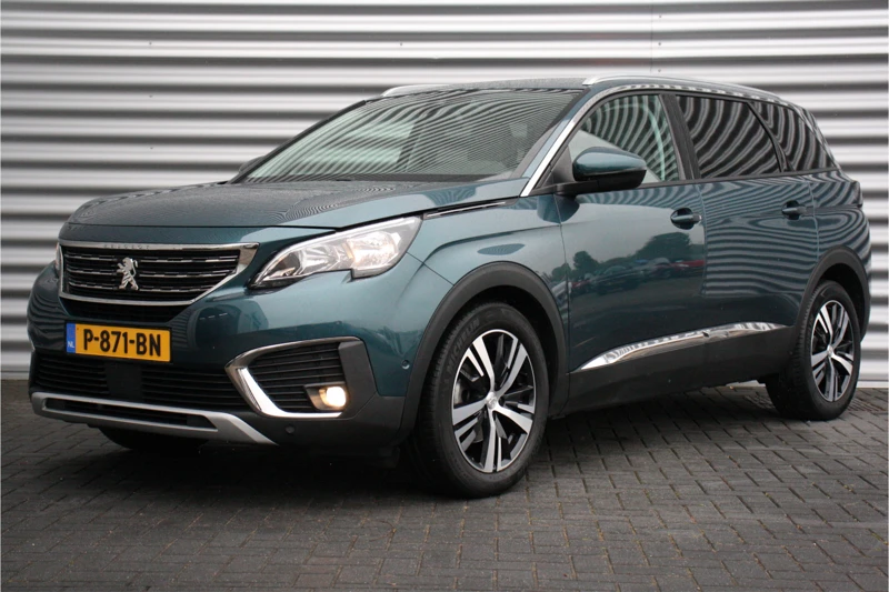 Peugeot 5008 1.2 PURETECH 130PK 7-ZITS ALLURE AUTOMAAT