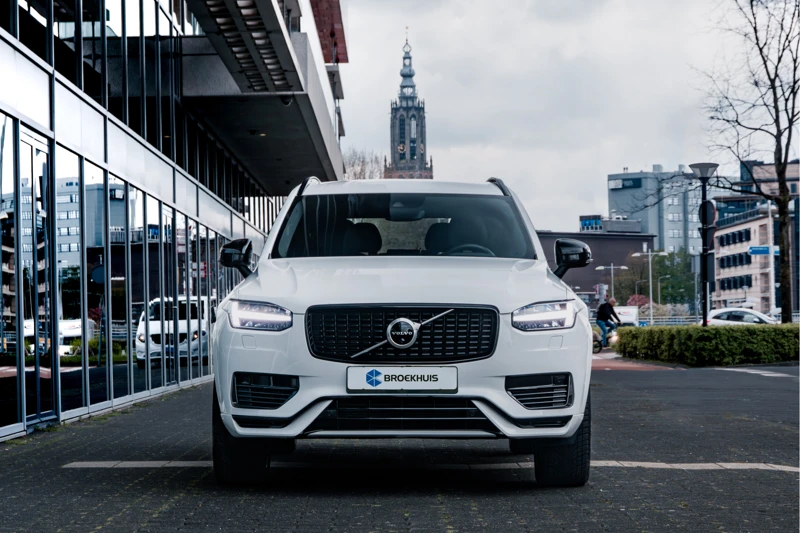 Volvo XC90 2.0 T8 Recharge AWD R-Design