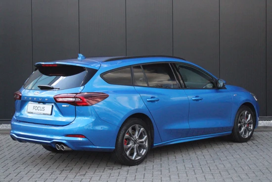 Ford Focus Wagon 1.0 EcoBoost Hybrid ST Line Style