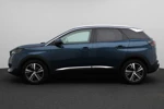 Peugeot 3008 1.2 130PK Allure Pack | Camera | NAVI | Leder/Stof | Parkeersensoren Voor + Achter | Apple/Android c