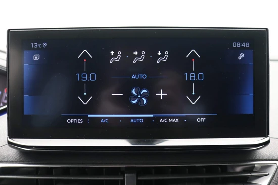 Peugeot 3008 1.2 130PK Allure Pack | Camera | NAVI | Leder/Stof | Parkeersensoren Voor + Achter | Apple/Android carplay |