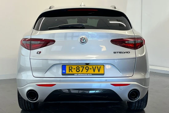 Alfa Romeo Stelvio 2.0 T AWD Veloce Q4 | Leder | Harman Kardon | Adaptieve cruise | Camera | Dodehoekdetectie |