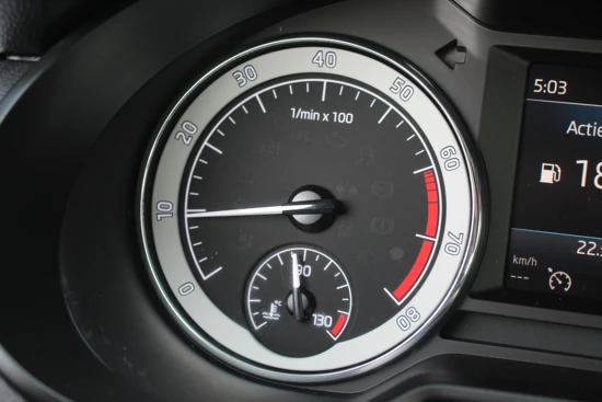 Škoda Octavia 1.5 TSI 150 PK Combi Sport BNS DSG | Navi by app | Stoelverw. | PDC | Climate- cruisecontrol | Bluetooth