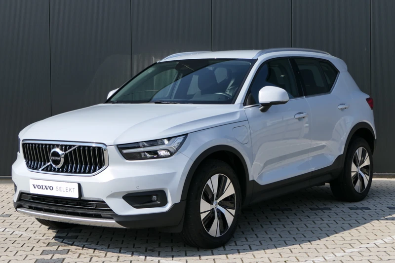 Volvo XC40 T4 Recharge Inscription | Camera | Keyless | Elektrische Achterklep | Navigatie | CarPlay/AndroidAuto