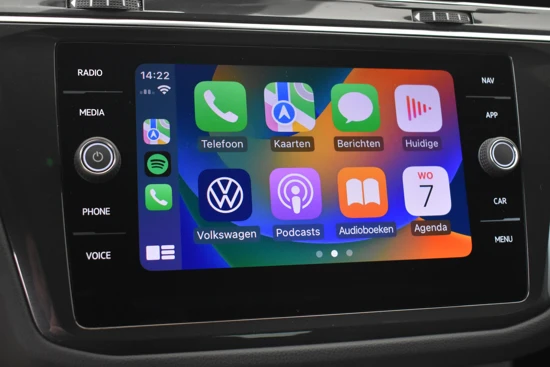 Volkswagen Tiguan 1.4 TSI 245PK eHybrid PHEV R-Line Business+ | Adaptief cruise control | Navigatie | Matrix koplampen | Camera achter | Privacy g