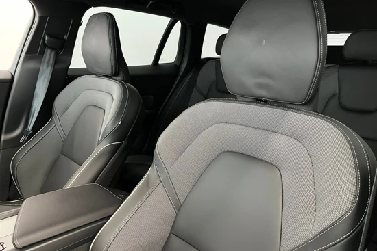 Volvo V60 B4 Plus Bright | Elektrische stoelen | Camera | Blis | Pilot Assist | Keyless | Elek. achterklep