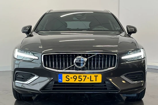 Volvo V60 B4 Plus Bright | Elektrische stoelen | Camera | Blis | Pilot Assist | Keyless | Elek. achterklep