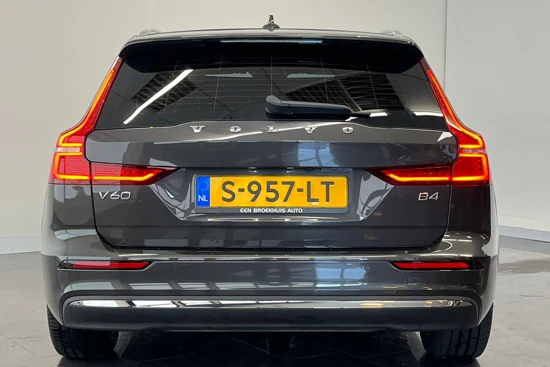 Volvo V60 B4 Plus Bright | Elektrische stoelen | Camera | Blis | Pilot Assist | Keyless | Elek. achterklep