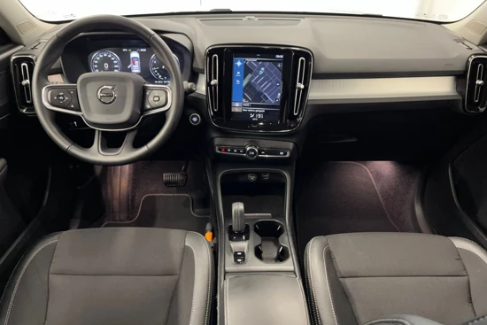 Volvo XC40 T3 Momentum Pro | Park Assist Pack | Smartphone Integratie | Navigatie | Climate |