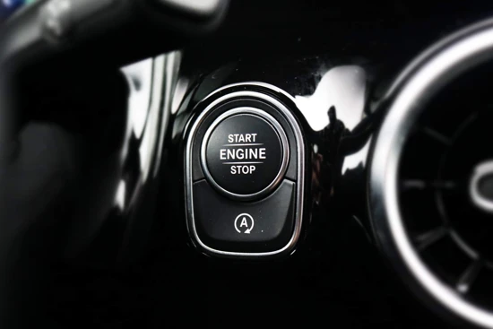 Mercedes-Benz GLA 180 Progressive Navigatie | Climate en Cruise control | Lichtmetalen wielen | Widescreen |