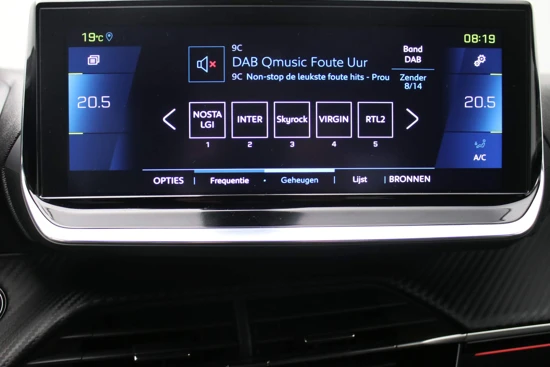 Peugeot e-208 GT 50 kWh 136 pk Automaat | 3D-Navi | Camera | Clima | Cruise | Parkeersensoren V+A | DAB