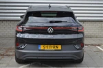 Volkswagen ID.4 Pro 77 kWh 204PK | Warmtepomp | BTW | Trekhaak | Achteruitrijcamera | Alcantara Bekleding | 19'' LMV | Navi | App-Connect