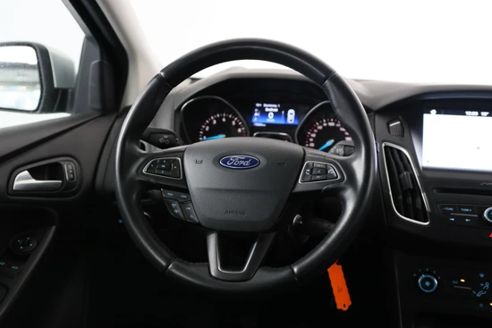 Ford Focus Wagon 1.0 Trend | Navigatie | Airco | Cruise Control | Lichtmetalen Velgen | Parkeersensoren