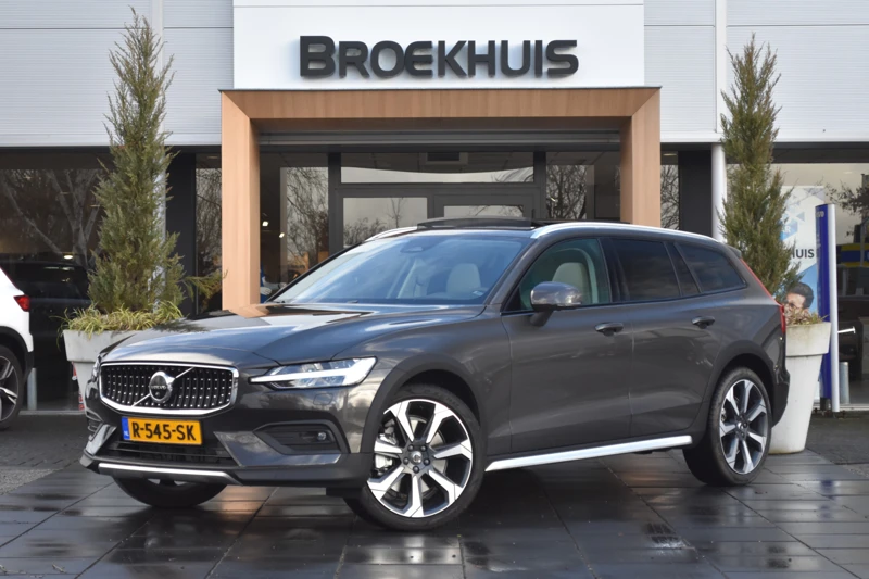 Volvo V60 Cross Country B5 Aut-8 AWD Ultimate