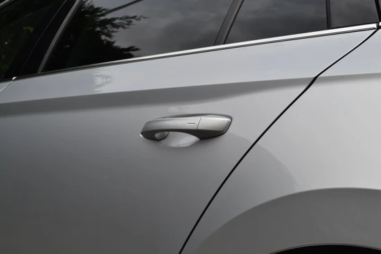 Škoda Superb Combi 1.4 TSI iV 218PK DSG Aut. Business Edition Plus | Alcantara/Leder Bekleding | ACC | Achteruitrijcamera | Virtual Cockpit |