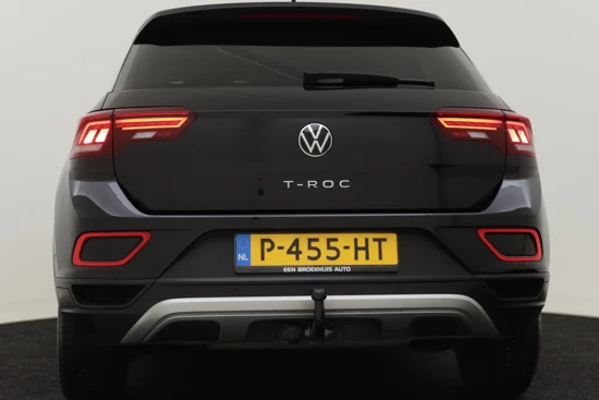 Volkswagen T-Roc 1.5 TSI 150pk Life Business DSG/AUTO | Adaptief cruise control | Navigatie | Trekhaak | Fabrieksgarantie 2026 | Privacy glass |