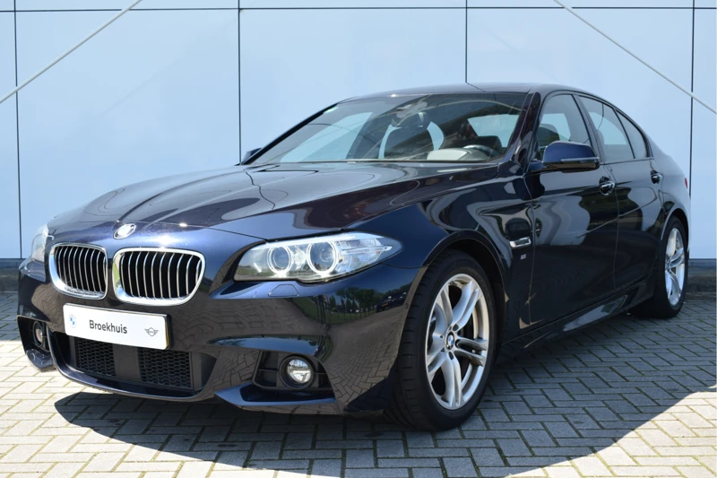 BMW 5 Serie 520i Sedan M-Sport High Executive