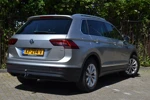 Volkswagen Tiguan 1.4 TSI 150PK DSG Aut. ACT Connected Series | 1ste Eig. | 100% Dealeronderhouden | Trekhaak | 360 Graden Camera | 17'' LMV | Nav