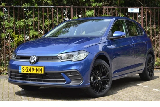 Volkswagen Polo 1.0 TSI 95PK Life | BTW | 17'' LMV | Direct Beschikbaar | Parkeersensoren V+A | App-Connect | Elektrisch Inklapbare Spiegels | A