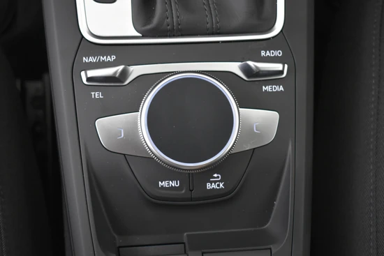 Audi Q2 35 TFSI S Edition 150PK S-TRONIC/AUT | Fabrieksgarantie 2025 | Adaptive cruise control | Led koplampen | Elektrische achterklep