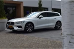 Volvo V60 B3 Aut-8 Inscription Panoramadak | Harman Kardon Premium Sound | Lederlook bekleed dashboard | 4 zon