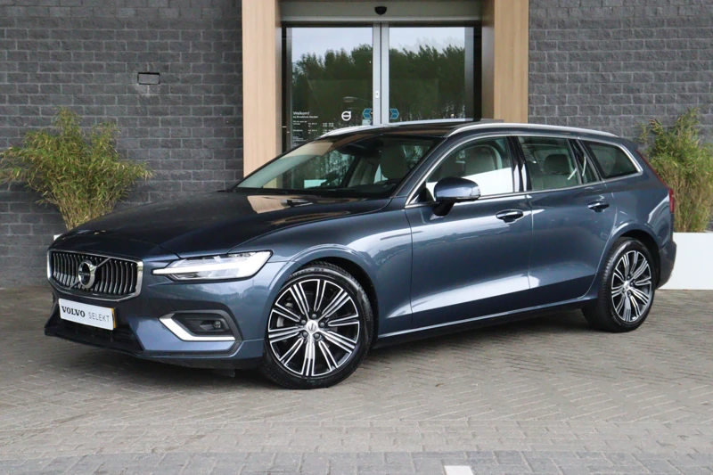 Volvo V60 V60 T4 Geartronic Inscription | Schuifdak | Head-Up Display | Stoelventilatie | Stoelmassage | 360° Camera | Stoelverwarming | A