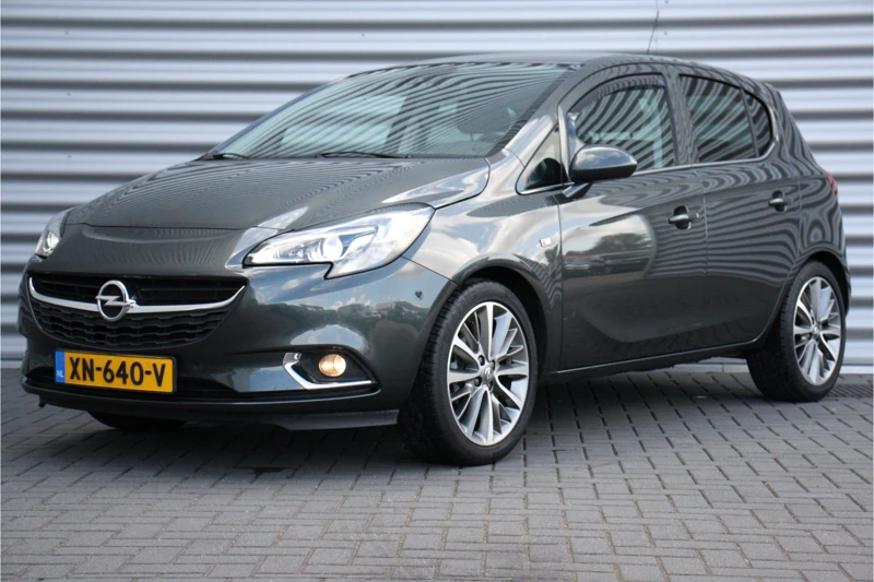 Opel Corsa 1.4 90PK 5-DRS ONLINE EDITION 2.0+ AUTOMAAT |