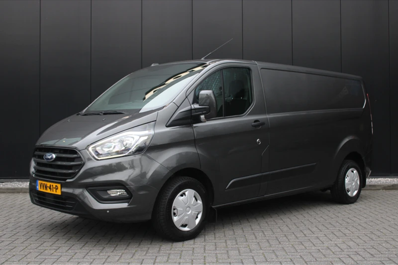 Ford Transit Custom 300 2.0 130pk TDCI L2H1 Trend | TREKHAAK | NAVIGATIE | CAMERA