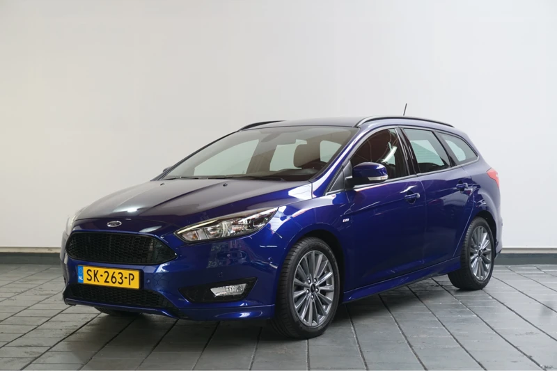 Ford Focus Wagon 1.5 ST-Line | Clima | Navi | Cruise | Voorruitverwarming |