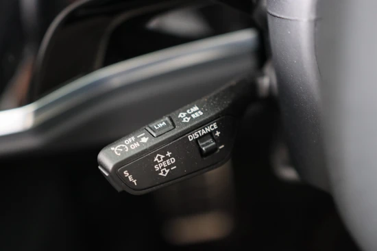 Audi Q3 45 TFSI e S edition S-Line Plug-In | Navi by App | Memory Zetels | Leder | Sonos audio | Full Led | Adaptieve Cruise |