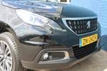 Peugeot 2008 SUV 1.2 PureTech Blue Lion