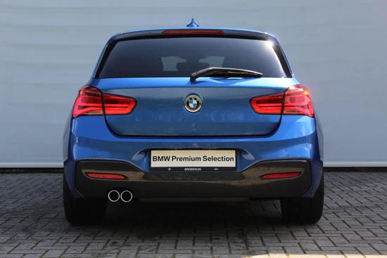 BMW 1 Serie 5-deurs 120i M-sport Automaat