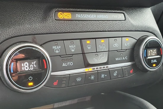 Ford Focus 1.0 125PK Wagon Titanium | Unieke Kilometerstand! | Adaptieve CruiseControl | Winterpakket | B&O Audio | Camera | Navigatie | 17